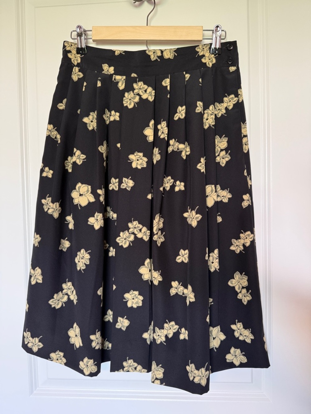 Rena Rowan Black A-Line Midi Skirt with Yellow Floral Print
